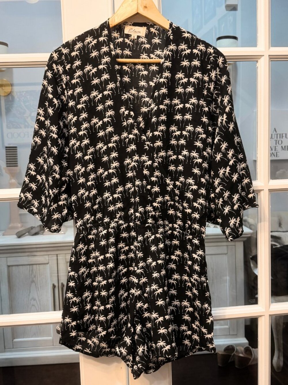 Elan Black & White Palm Tree Romper V-Neck Kimono Sleeve Jumper Tropical S